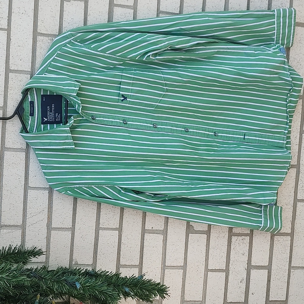 American Eagle Shirt
